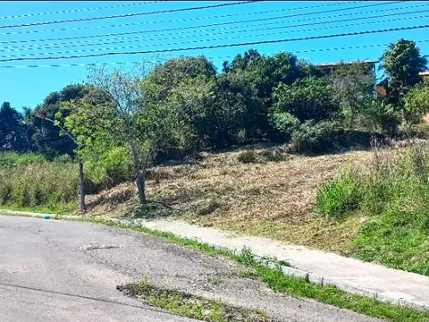 Terreno MULTIFAMILIAR comercial 891m2